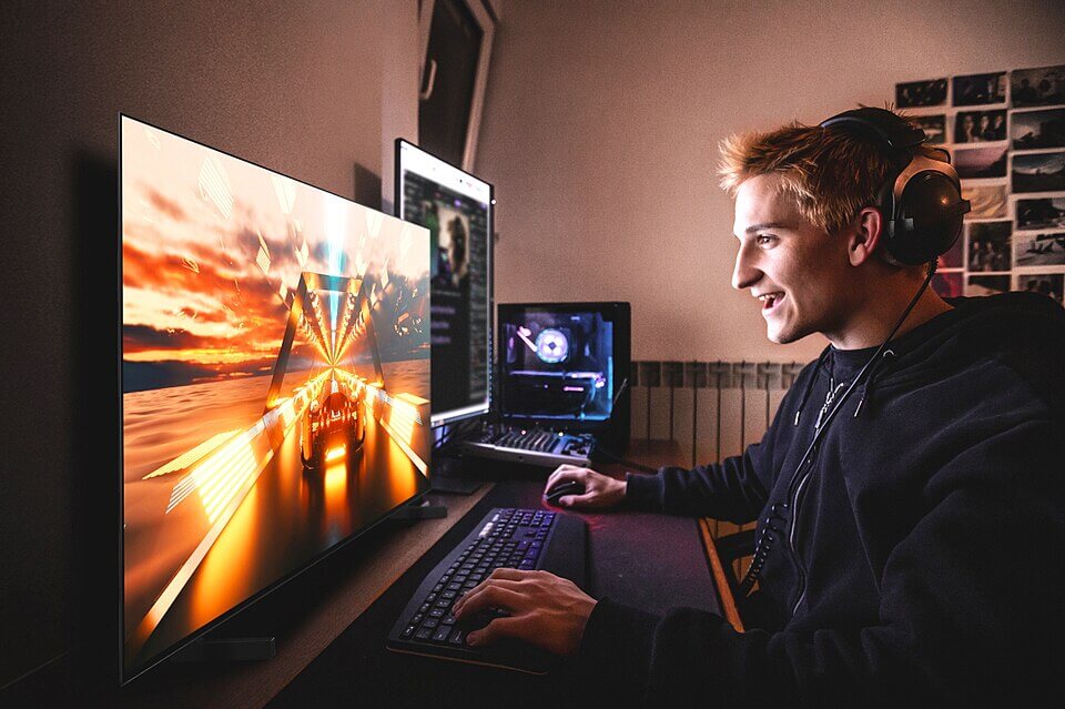 An Off-Grid Homesteader’s Video Game Awards • Insteading