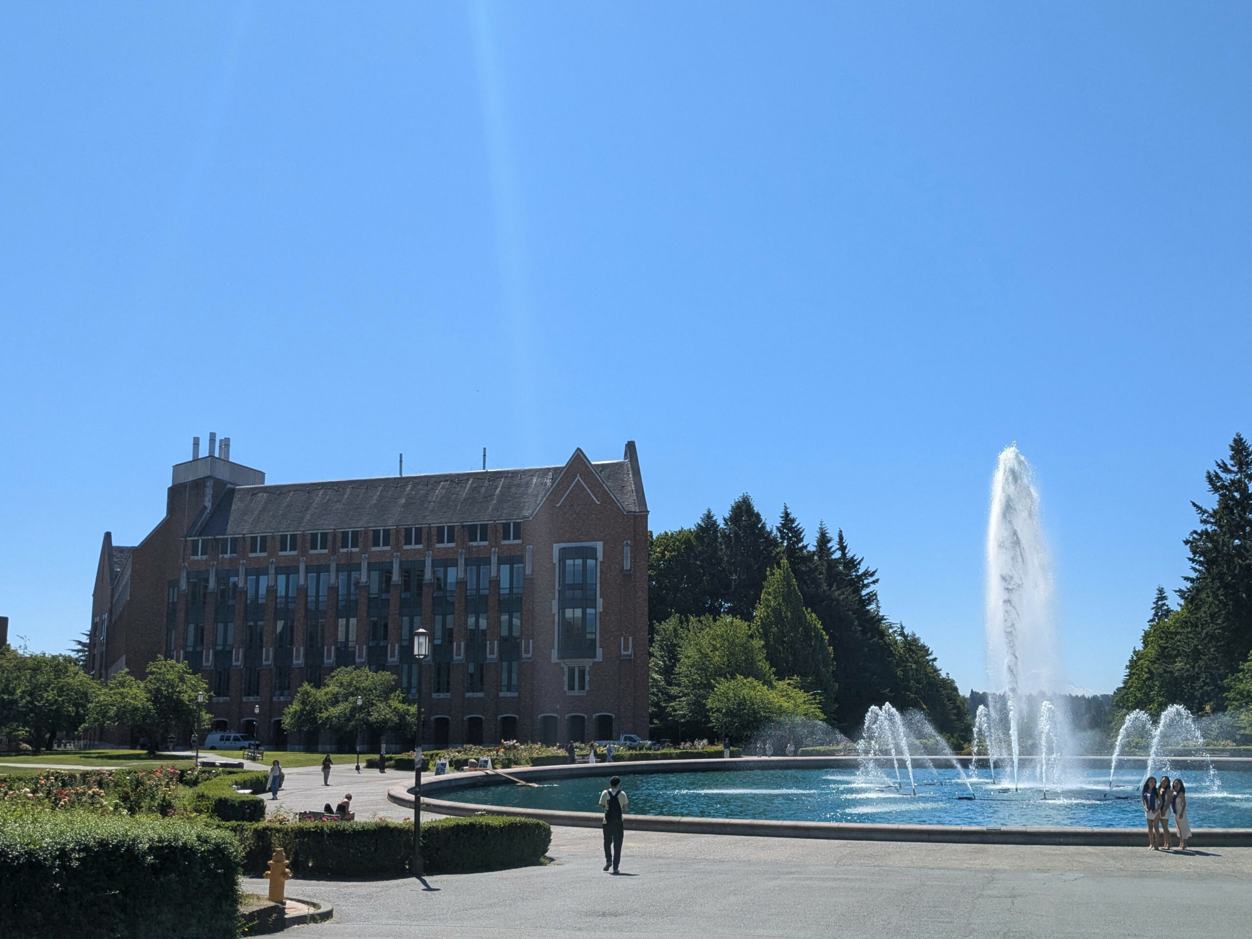 Coding is dead: UW computer science program rethinks curriculum for the AI era